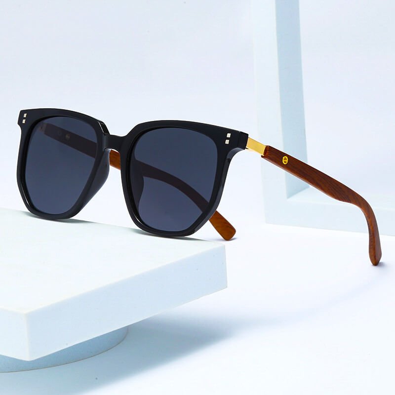 Solterra Retro Shades - York Miller