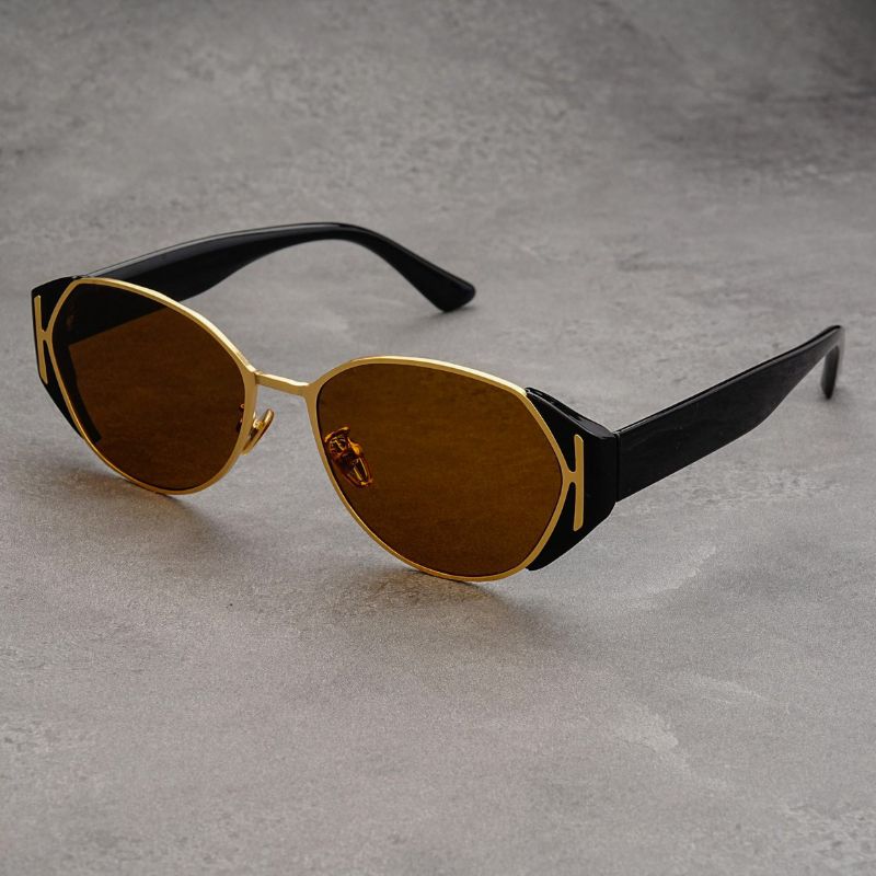 Harrington Oval Retro Shades - York Miller