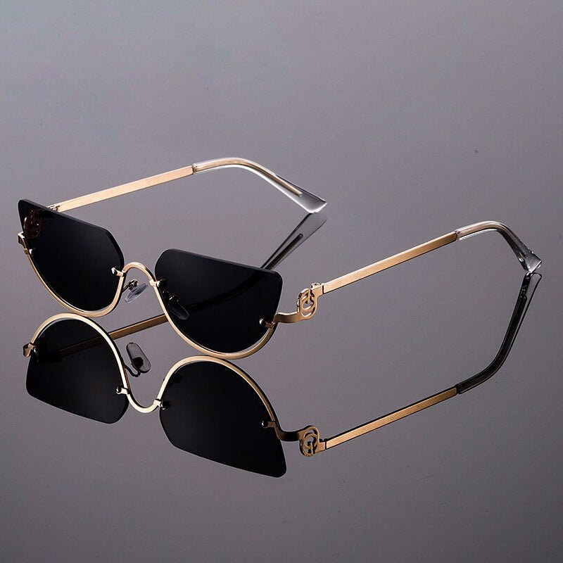Fiona Reverse Cat-Eye Shades - York Miller
