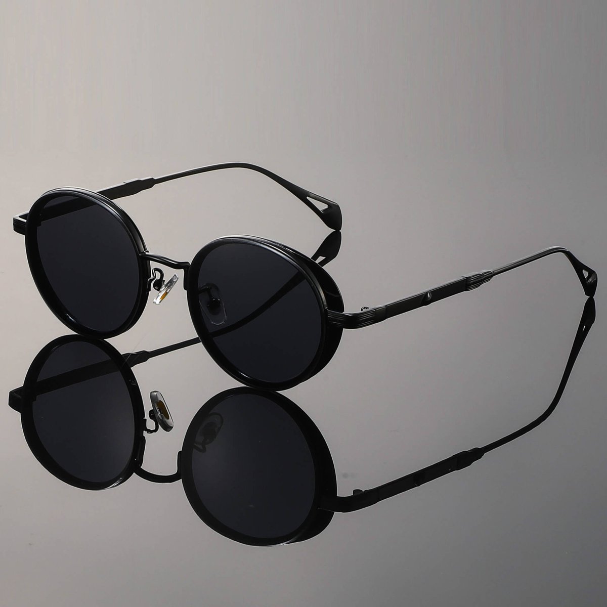 Carter Round Retro Shades - York Miller