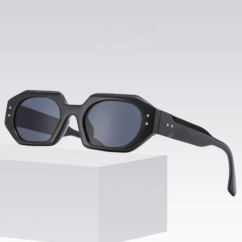Bold Essence Shades - York Miller