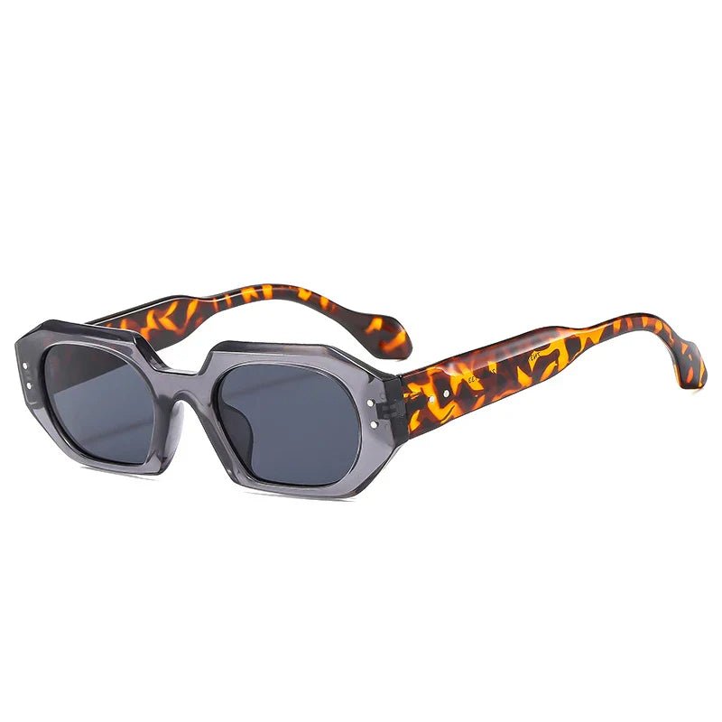 Bold Essence Shades - York Miller